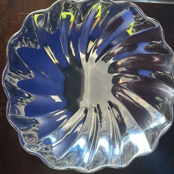 NWT Wilton Armetale Eddy Large 2 Qt Serving Bowl - Picture 3 of 5